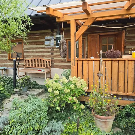 Holiday home Kdebolotambolo Chalupka *